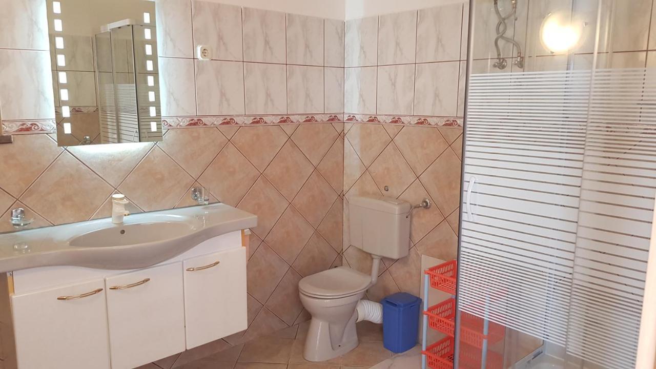 Dado Vir